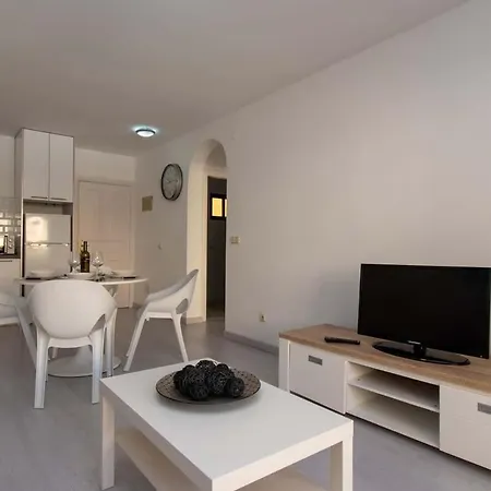 Apartment Mare 96 - One Bed Costa Adeje (Tenerife)