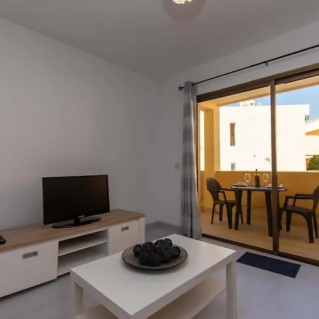 Mare 96 - One Bed Apartment